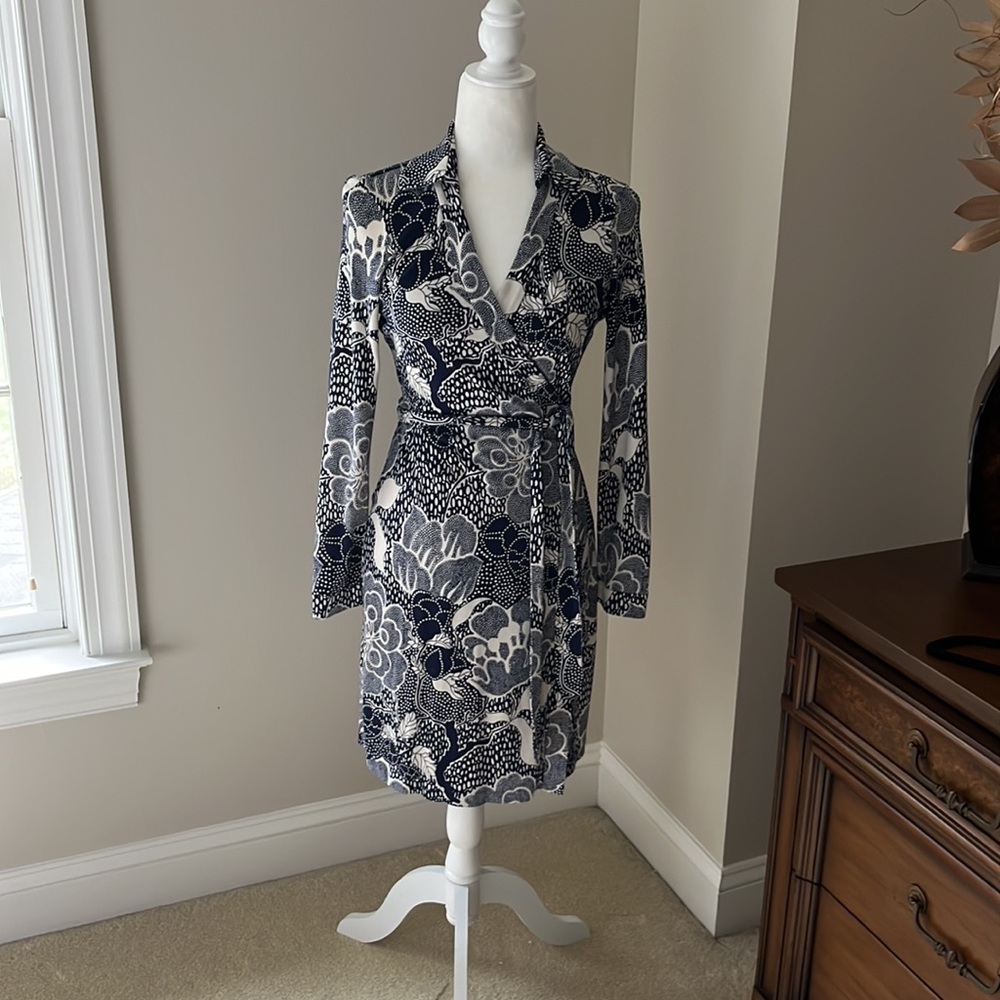 Dvf silk print wrap dress